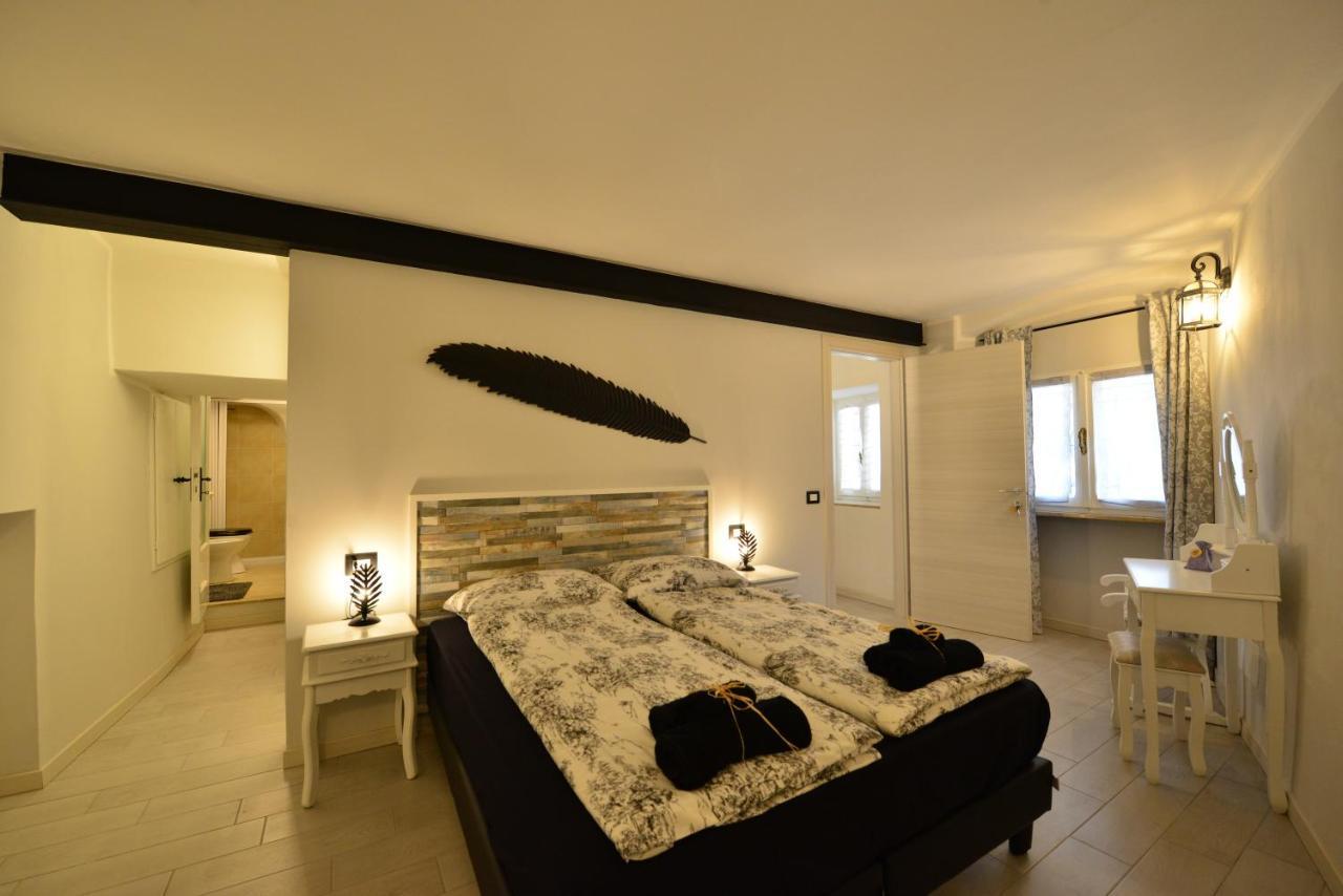 Residenza Al Castello Hotel Castellaro  Bagian luar foto