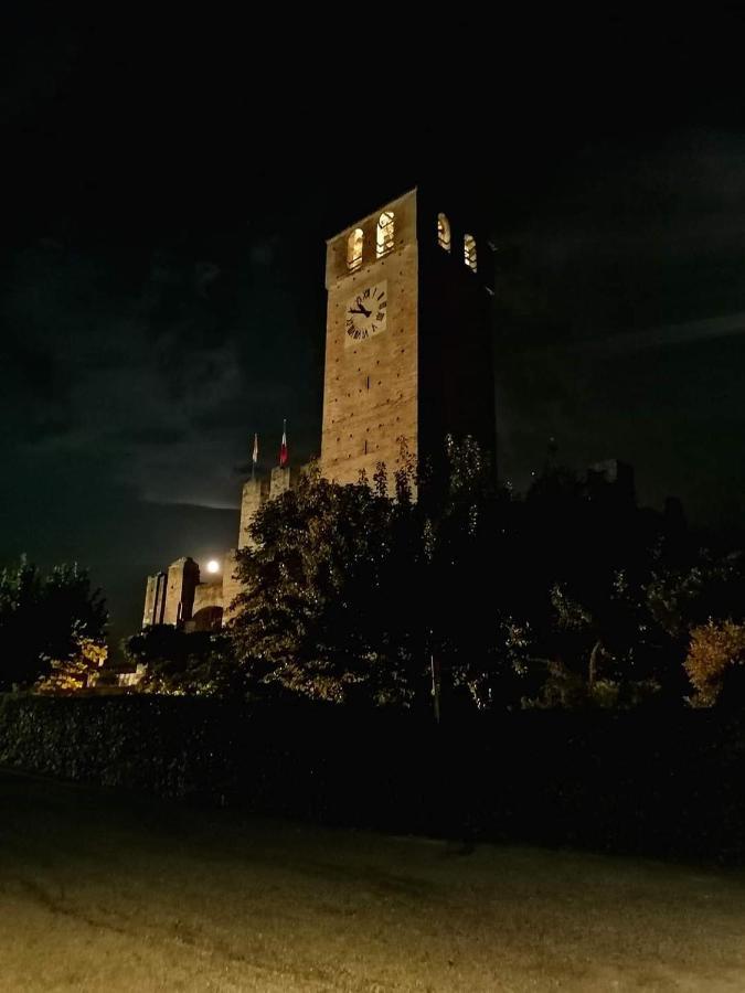 Residenza Al Castello Hotel Castellaro  Bagian luar foto