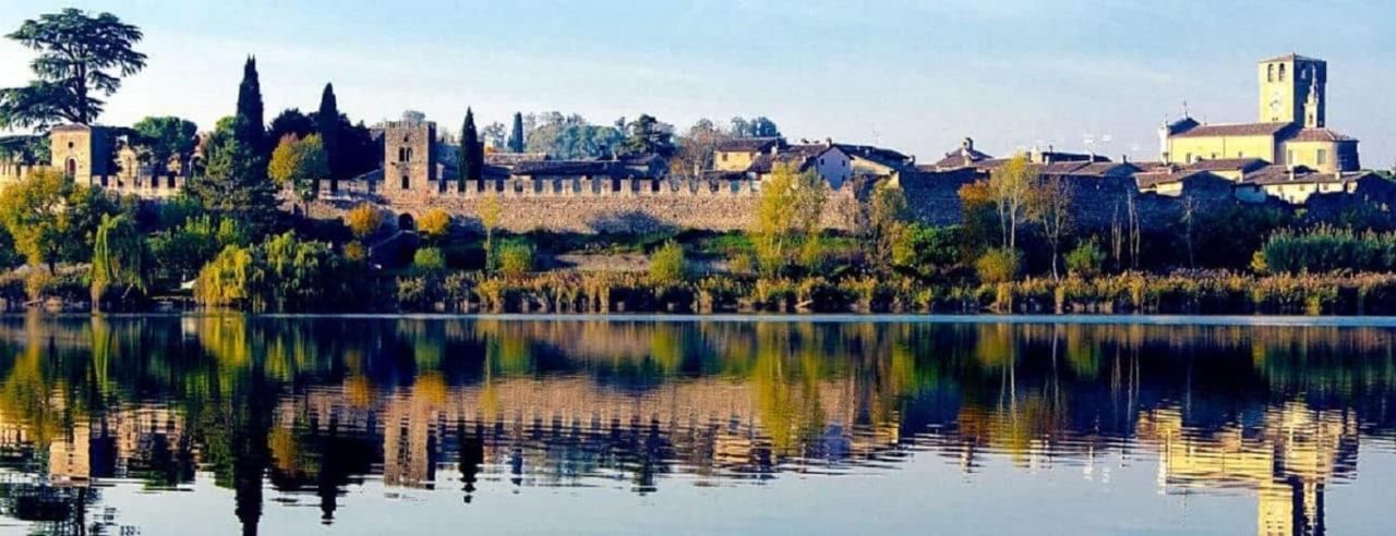 Residenza Al Castello Hotel Castellaro  Bagian luar foto